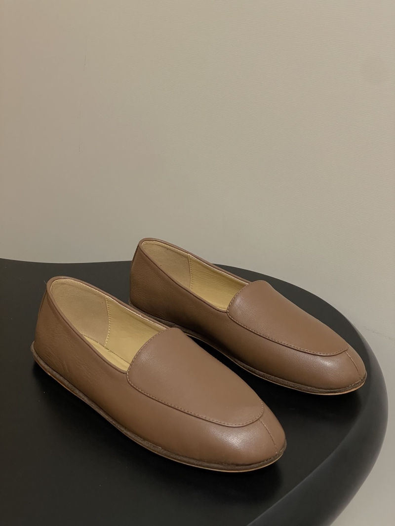 L0r0 P1ana loafers